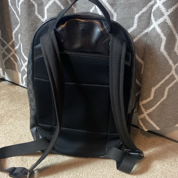 LOUIS VUITTON MICHAEL DAMIER GRAPHITE BLACK BACKPACK - Picture 4 of 9